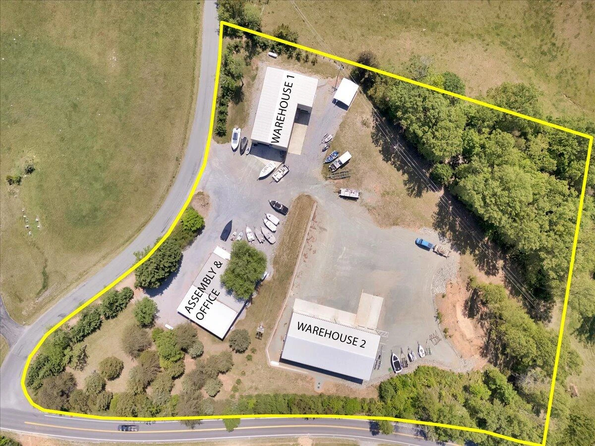 2586 Tuck RD - Photo 58