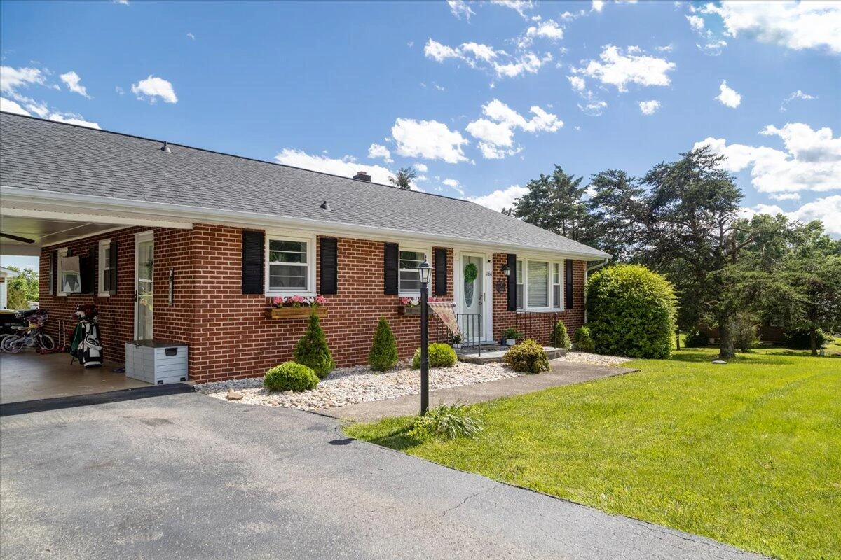 160 Mountain View DR - Photo 2