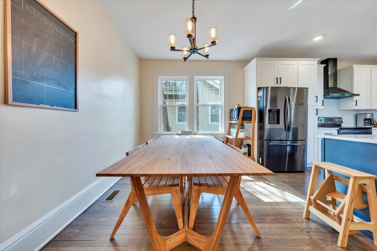 2109 Memorial AVE - Photo 33
