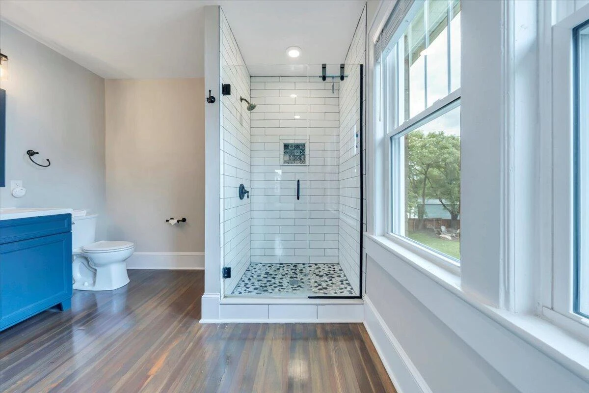 2109 Memorial AVE - Photo 37