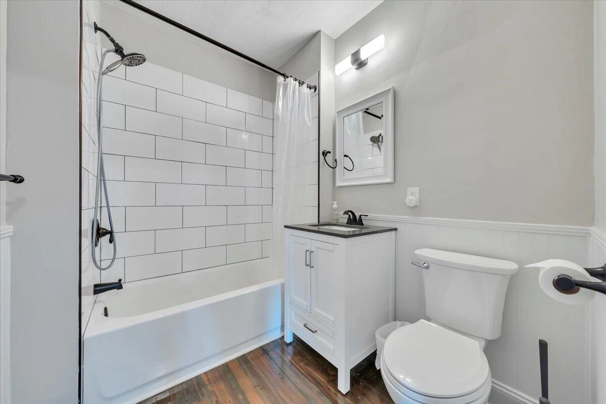 2109 Memorial AVE - Photo 46