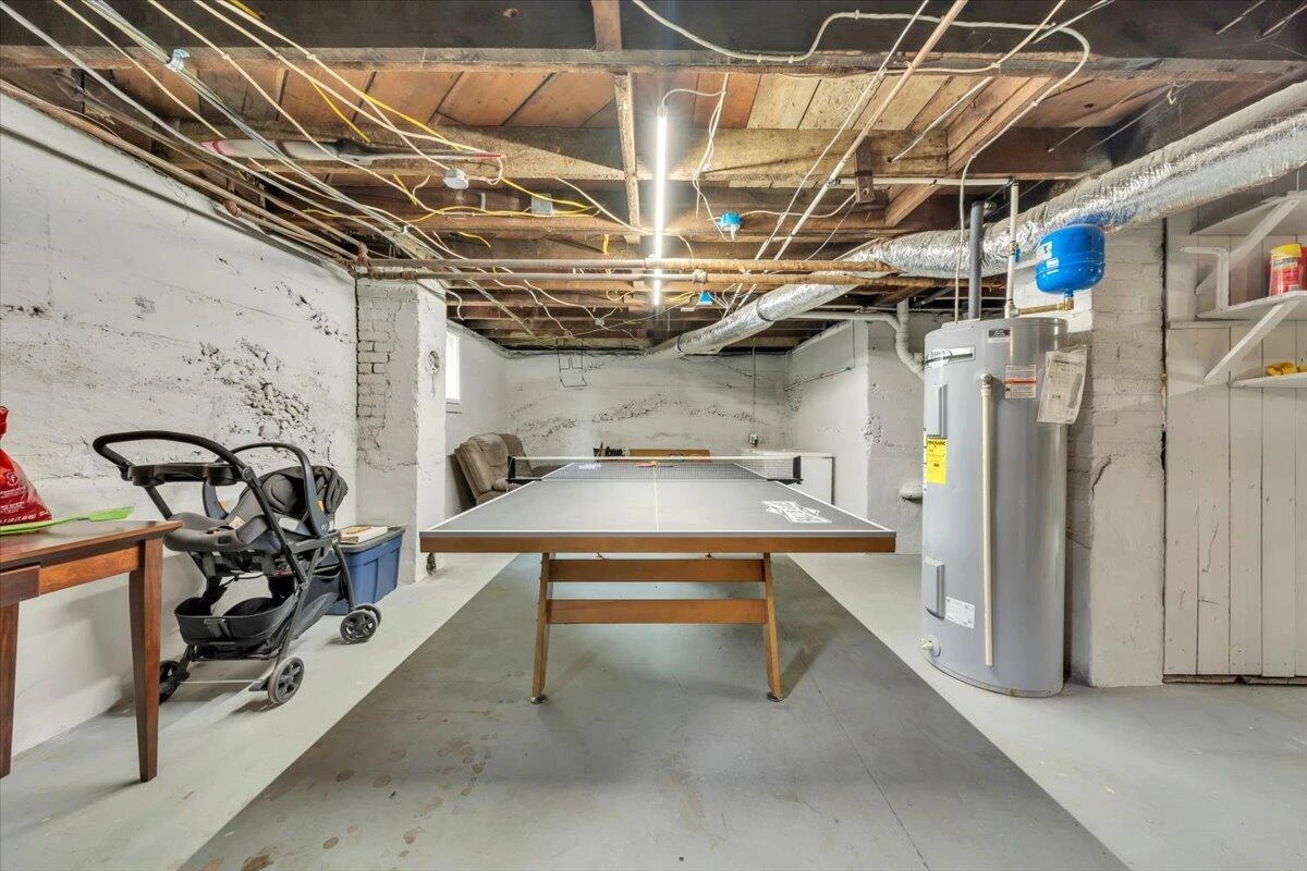 2109 Memorial AVE - Photo 51