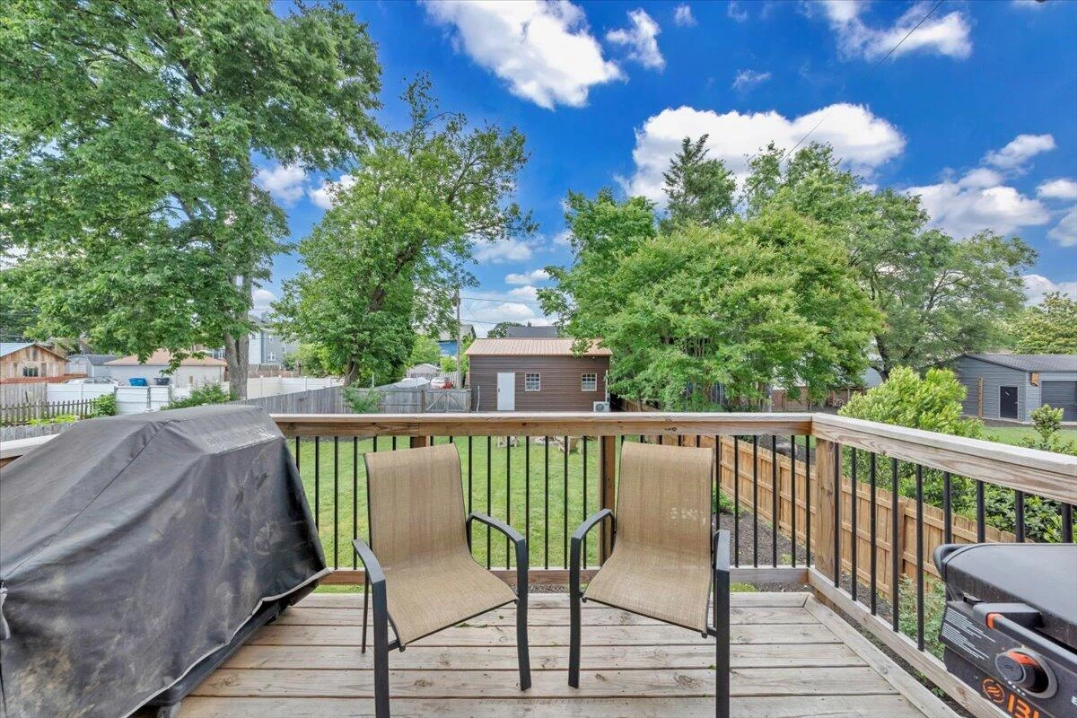 2109 Memorial AVE - Photo 53