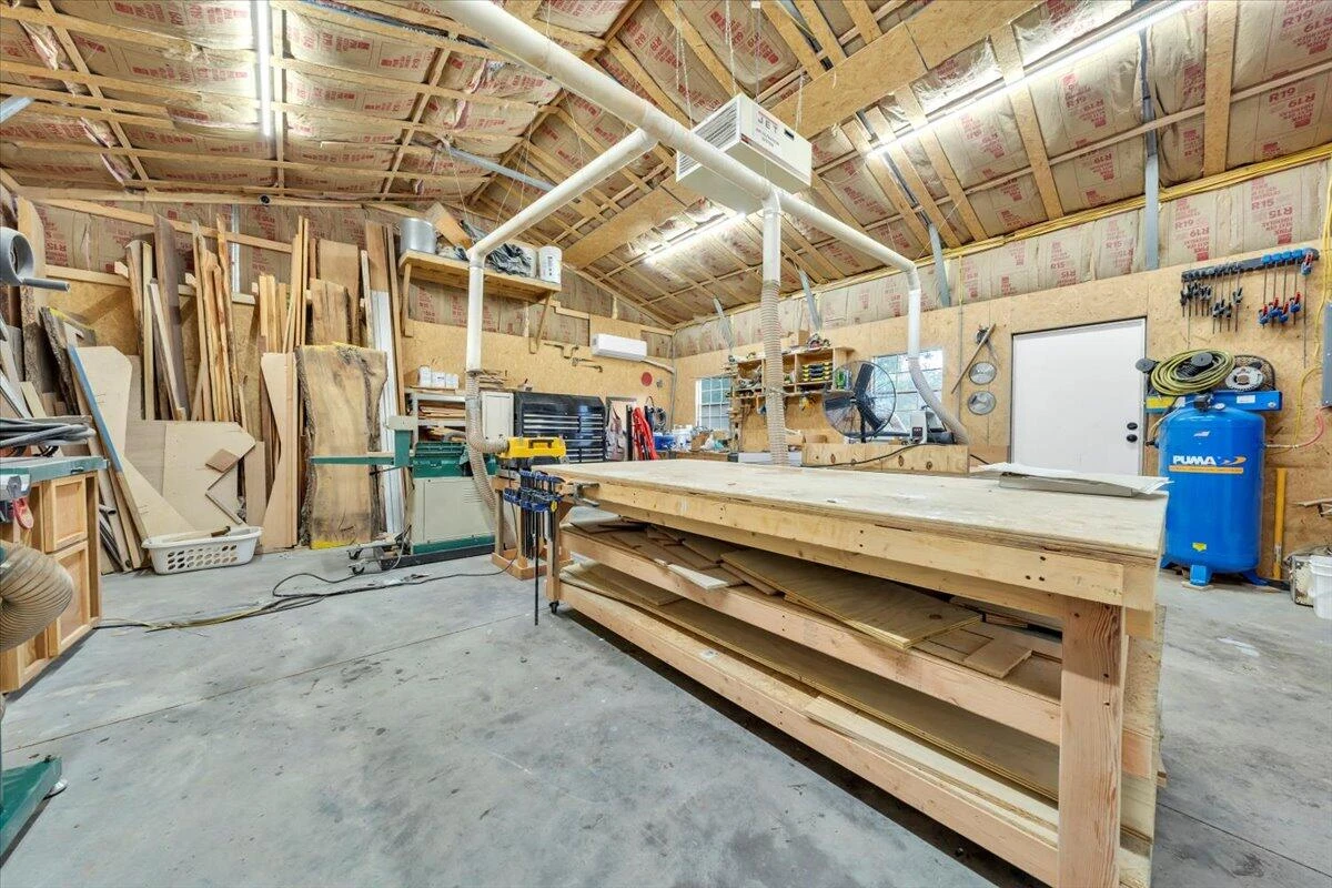 2109 Memorial AVE - Photo 61
