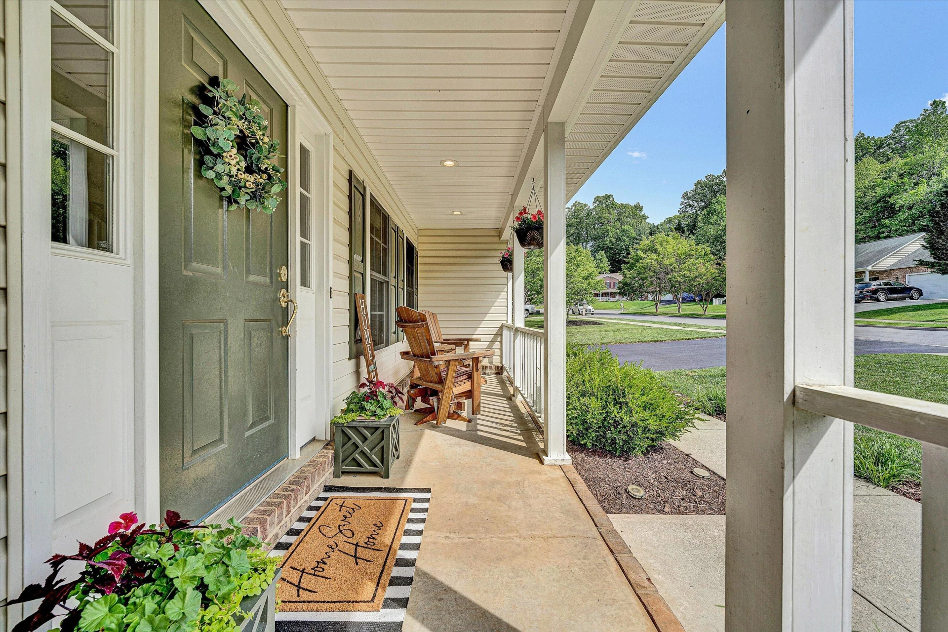 4848 Hickory Ridge CT - Photo 3