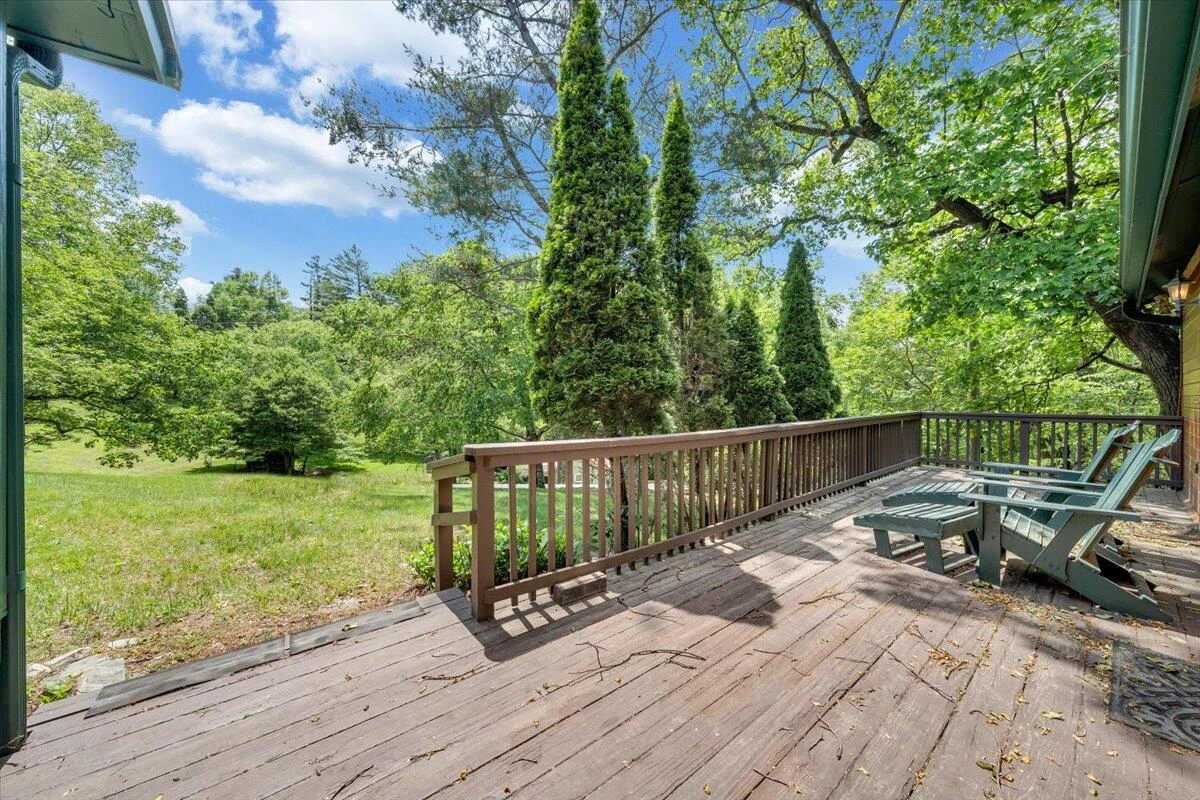 677 Belair RD - Photo 14