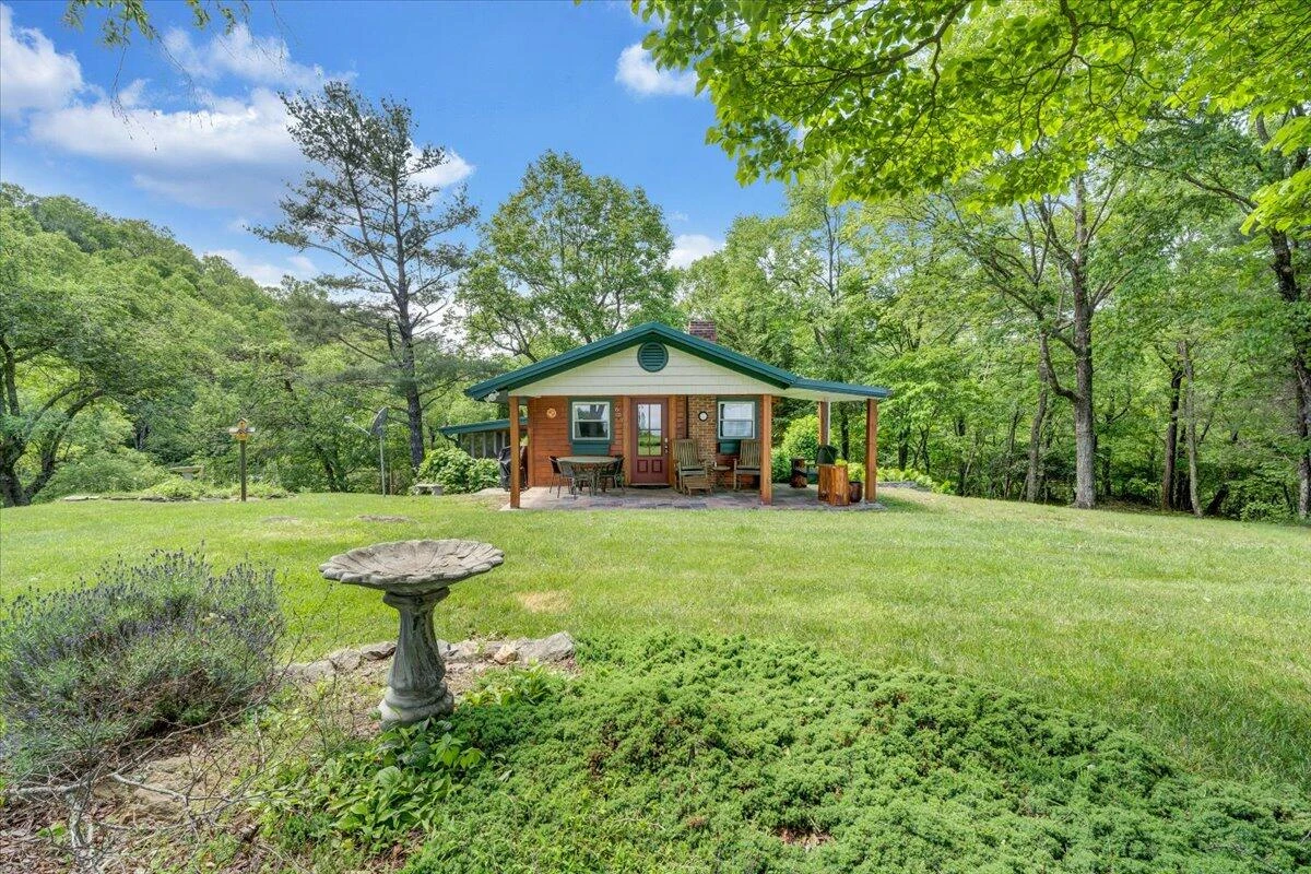 677 Belair RD - Photo 17