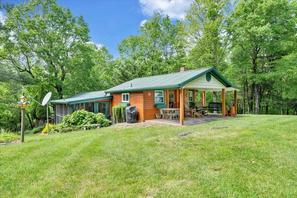 677 Belair RD - Photo 19