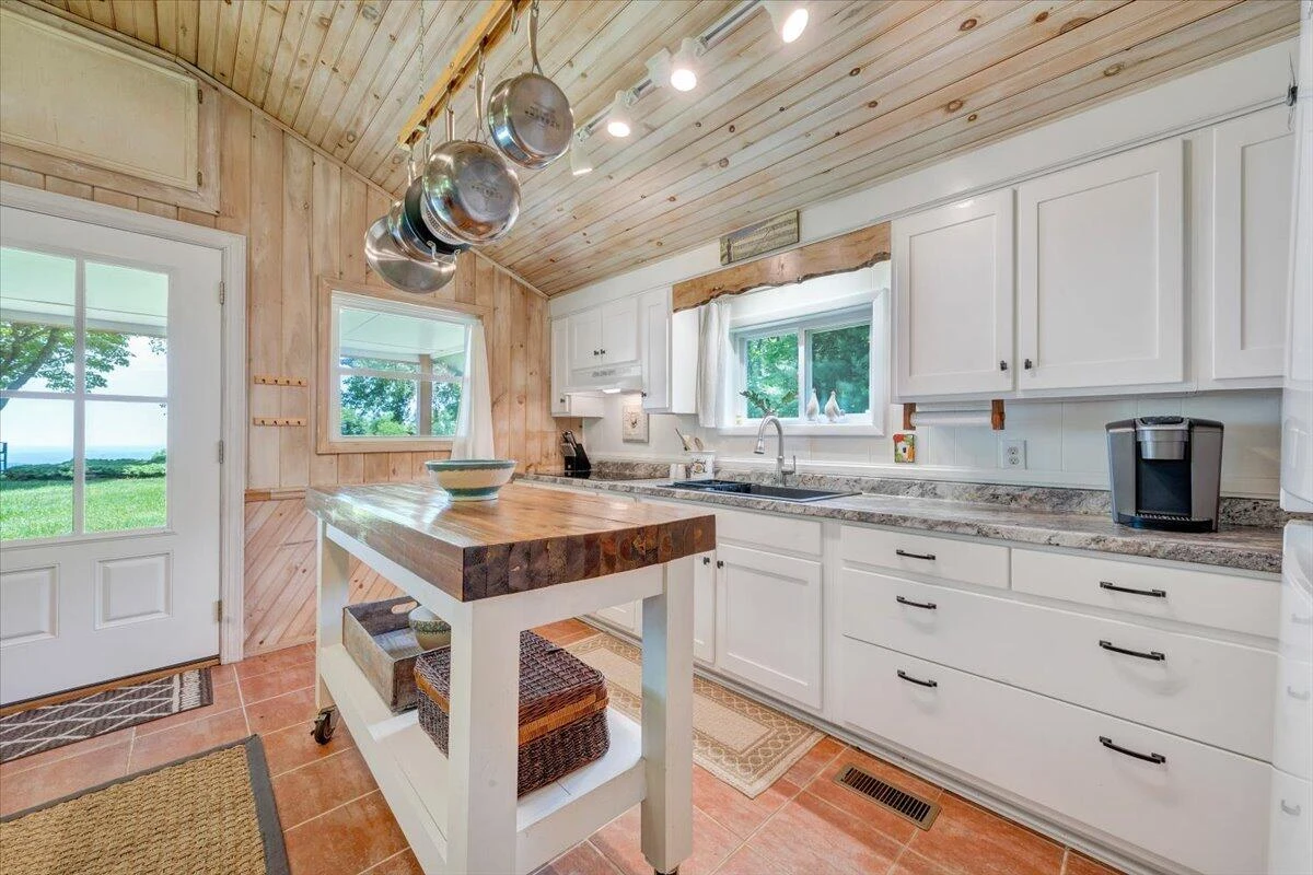 677 Belair RD - Photo 37