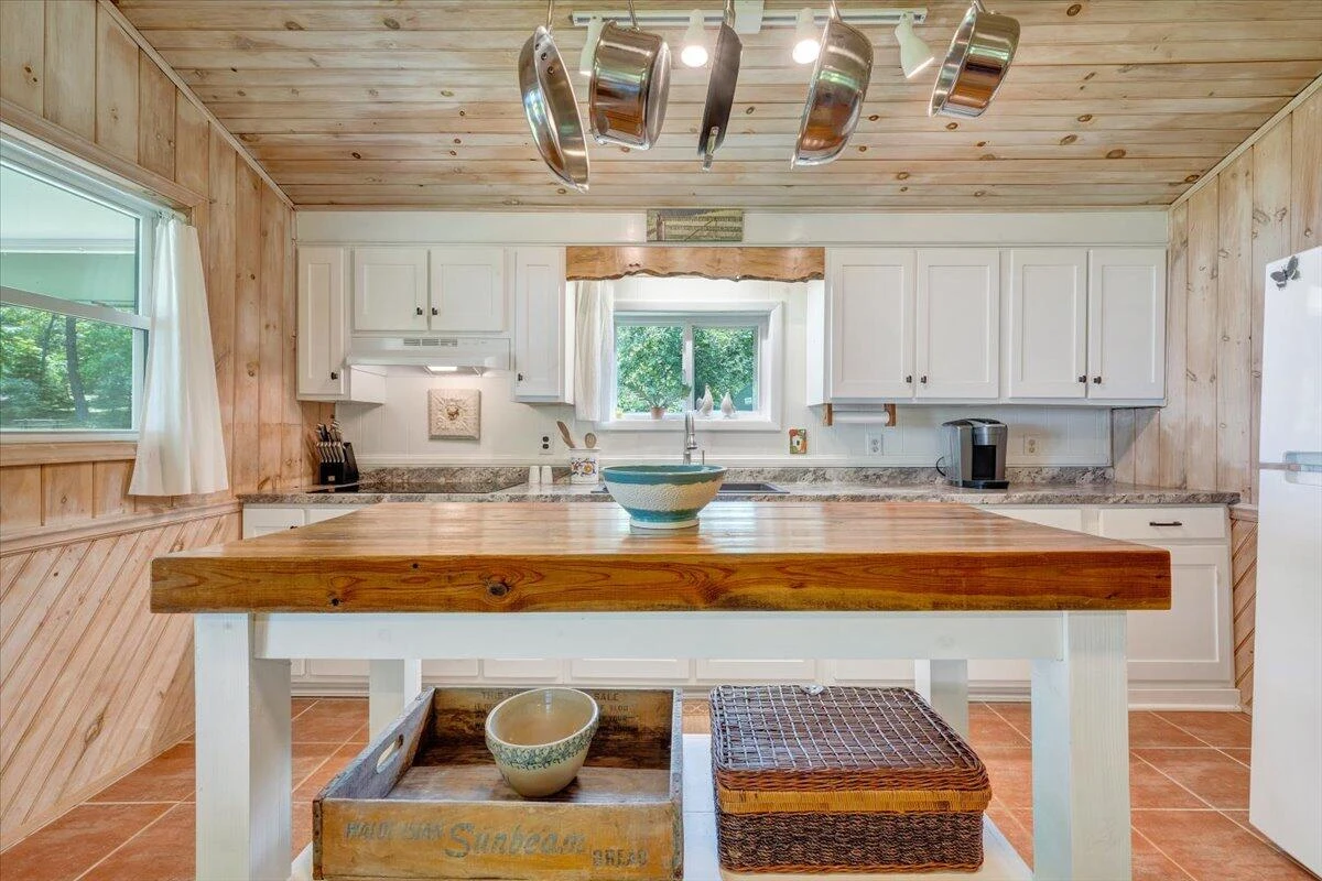 677 Belair RD - Photo 38