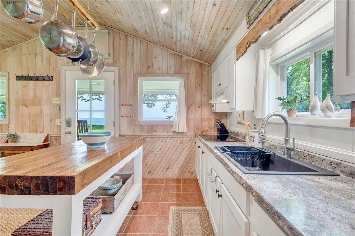 677 Belair RD - Photo 41