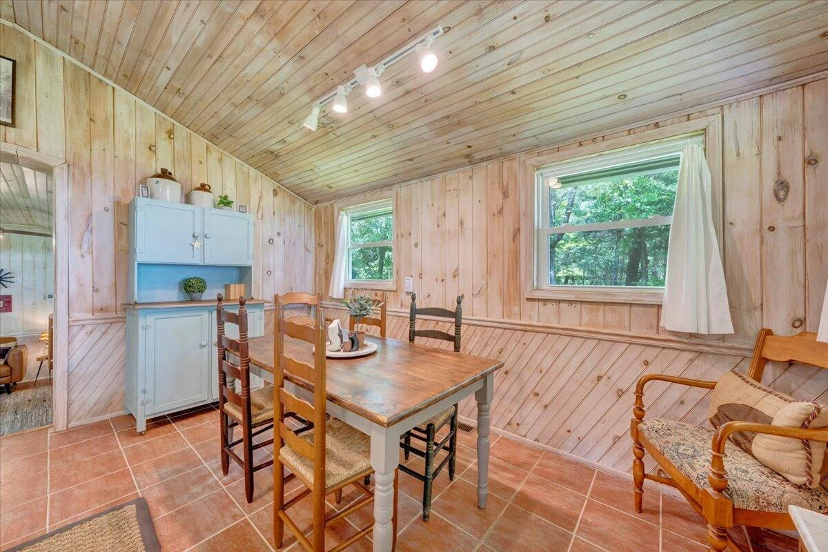 677 Belair RD - Photo 43