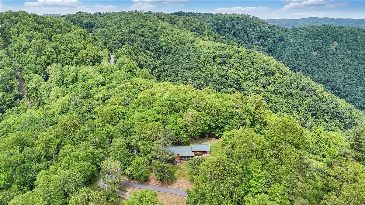 677 Belair RD - Photo 63