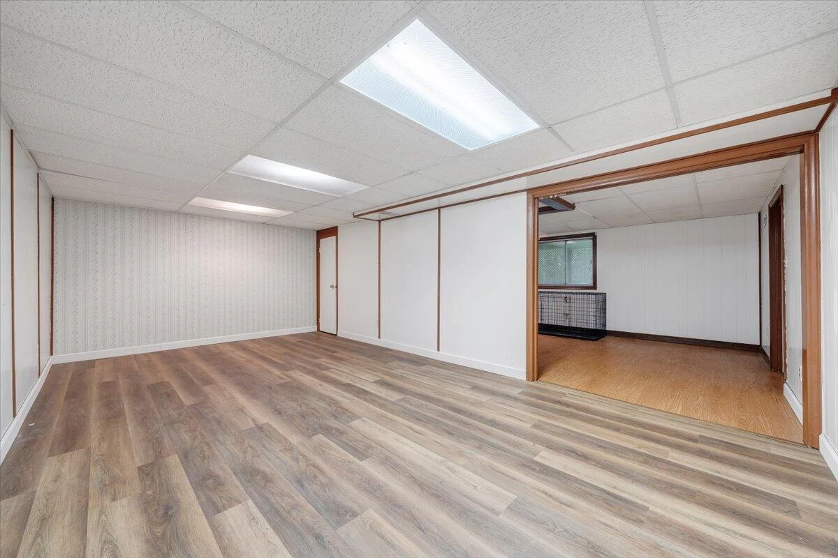 330 Houston AVE - Photo 36