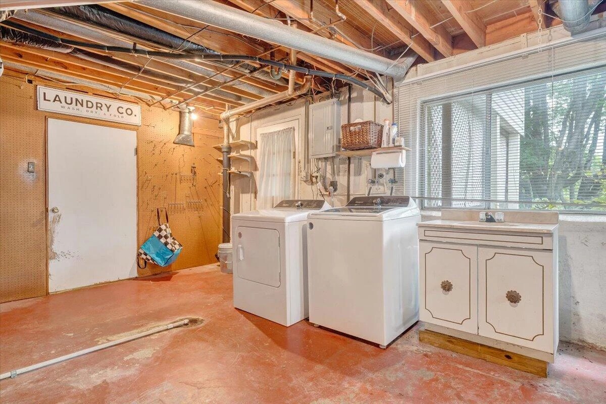 330 Houston AVE - Photo 37