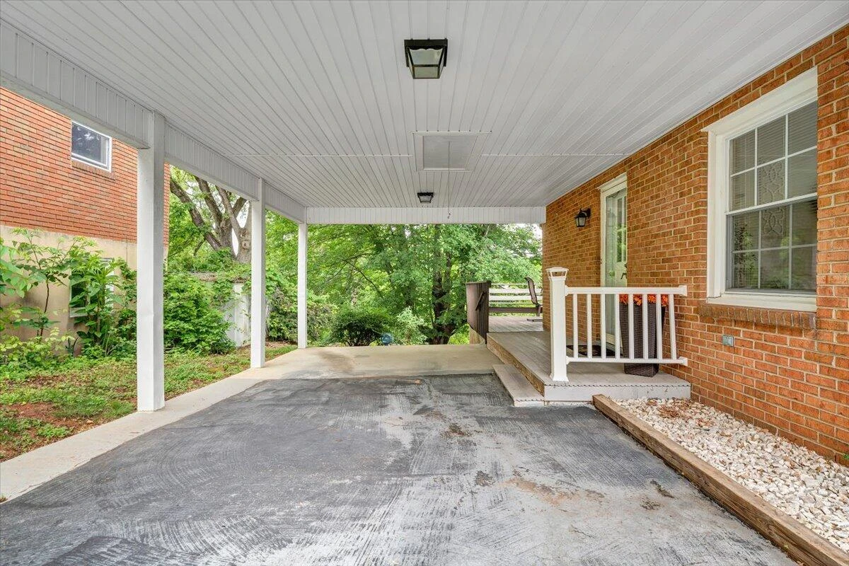 330 Houston AVE - Photo 44