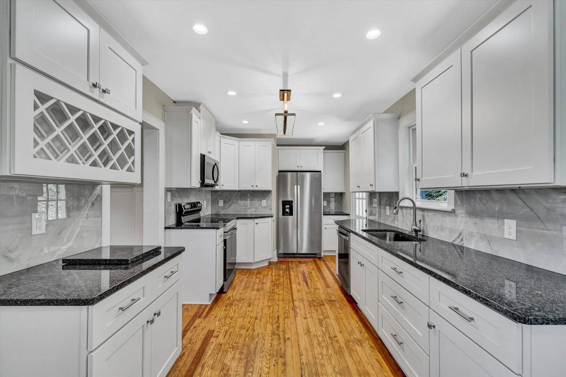 4816 COLONIAL AVE - Photo 13