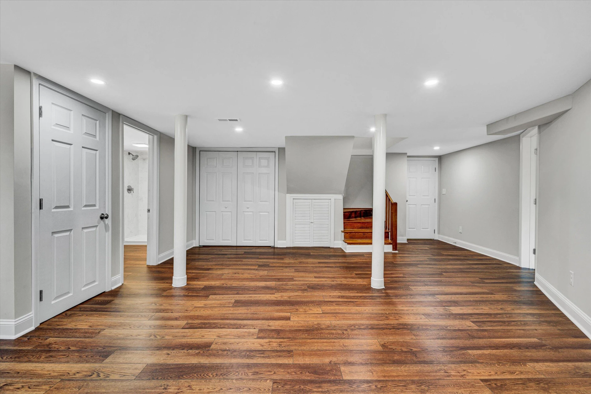 4816 COLONIAL AVE - Photo 36