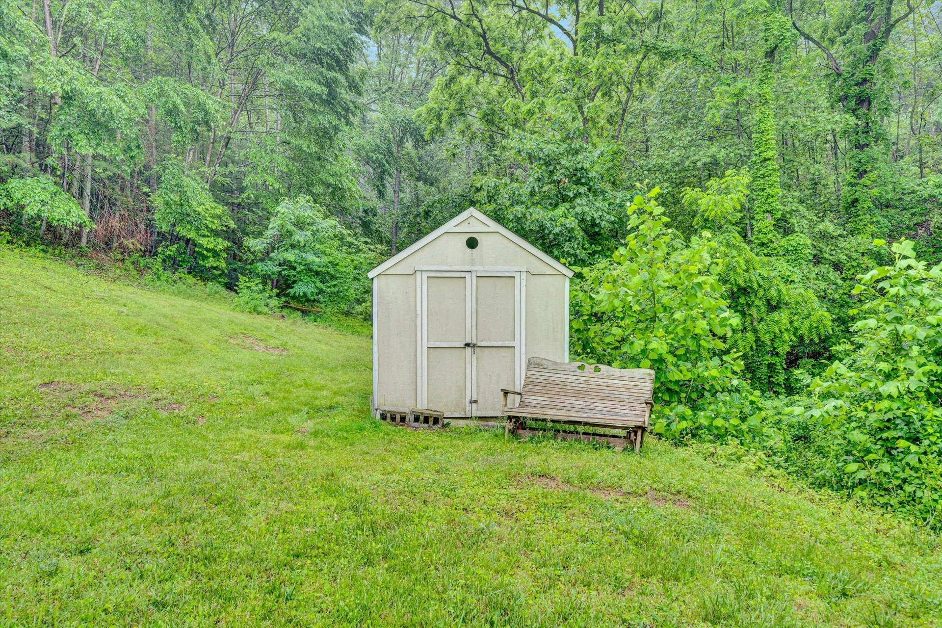7123 Tall Oak LN - Photo 33