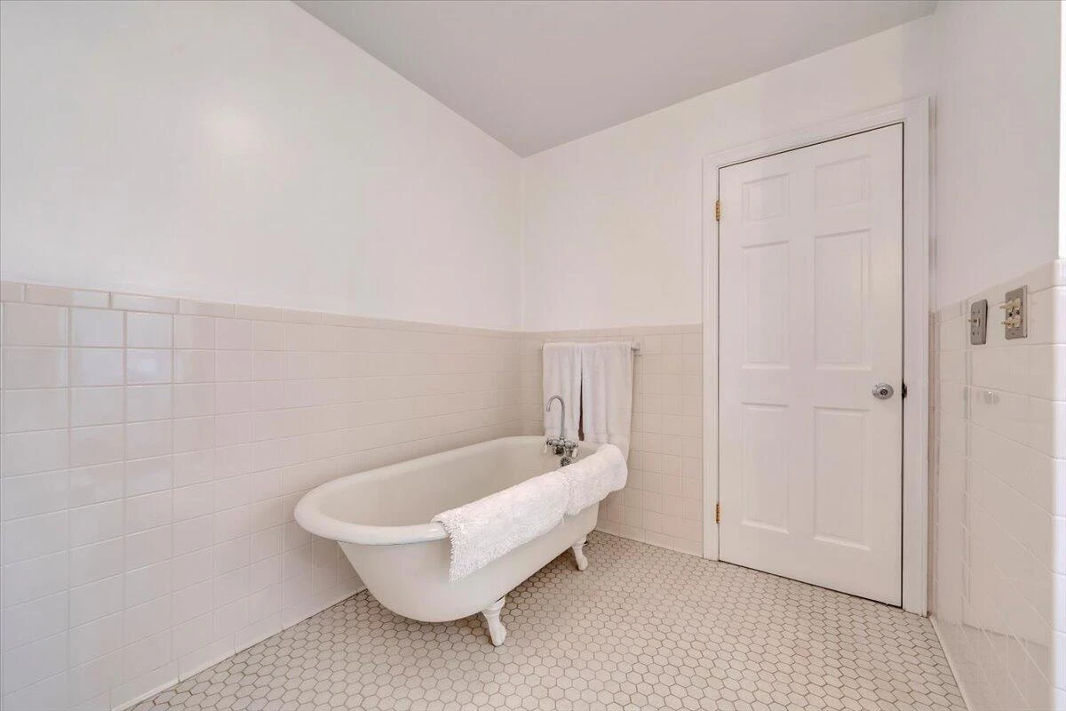 853 Hardbarger RD - Photo 35
