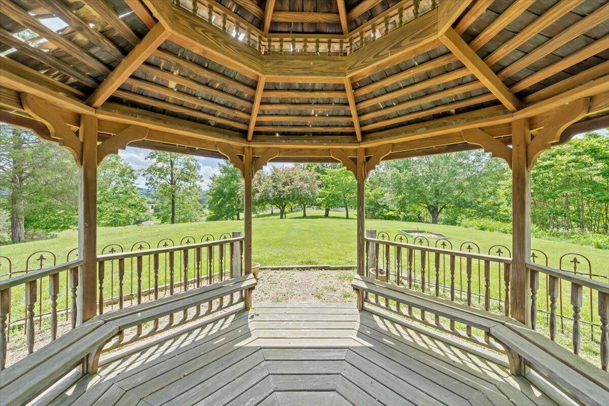 853 Hardbarger RD - Photo 4