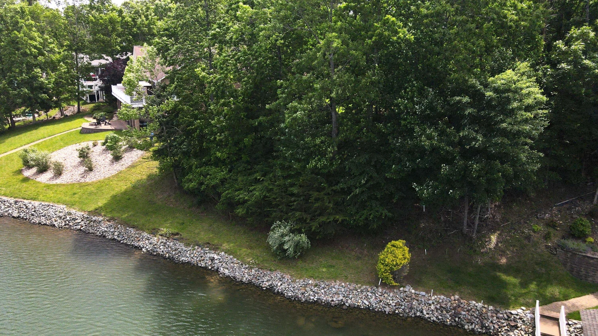 415 Strawberry Banks DR - Photo 15