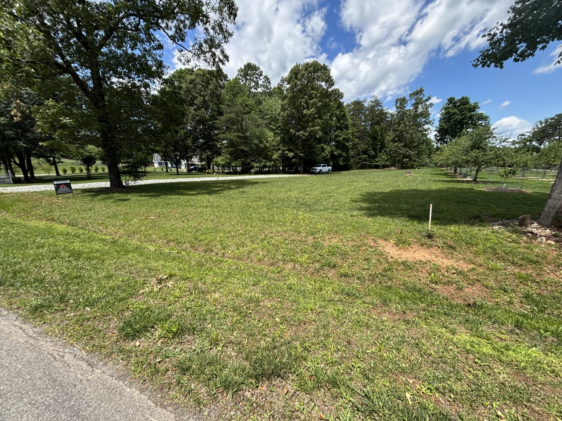 415 Strawberry Banks DR - Photo 8