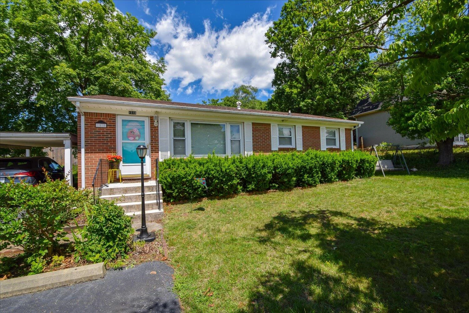 1518 Mountain View RD - Photo 15
