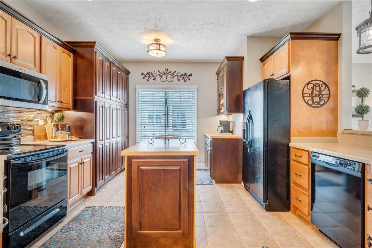 1067 Margarita CT - Photo 15