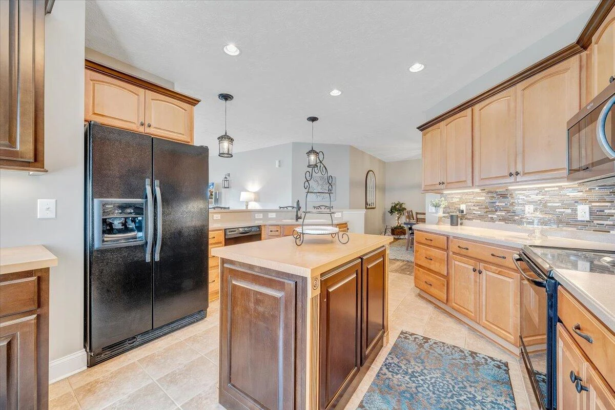 1067 Margarita CT - Photo 17