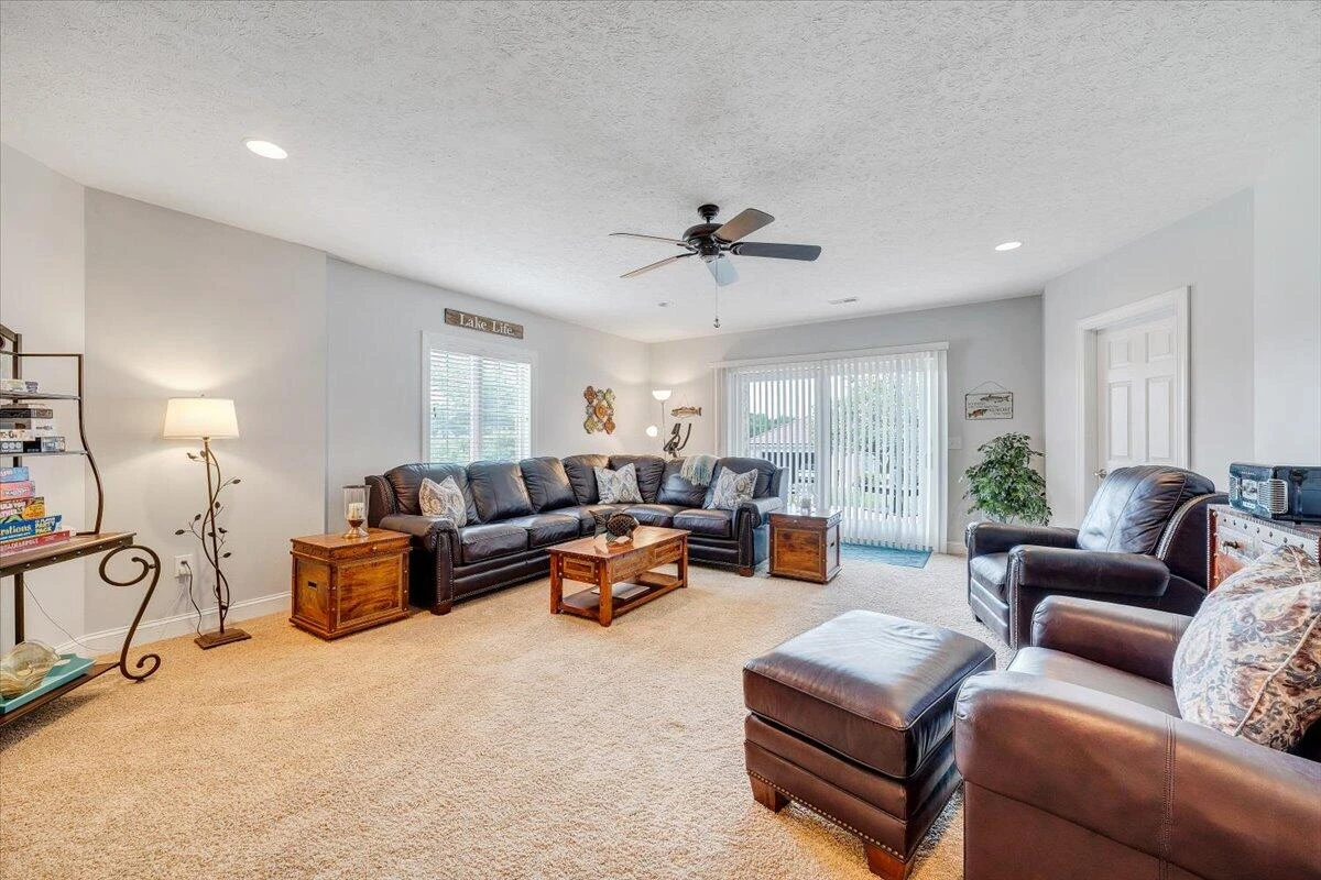 1067 Margarita CT - Photo 41