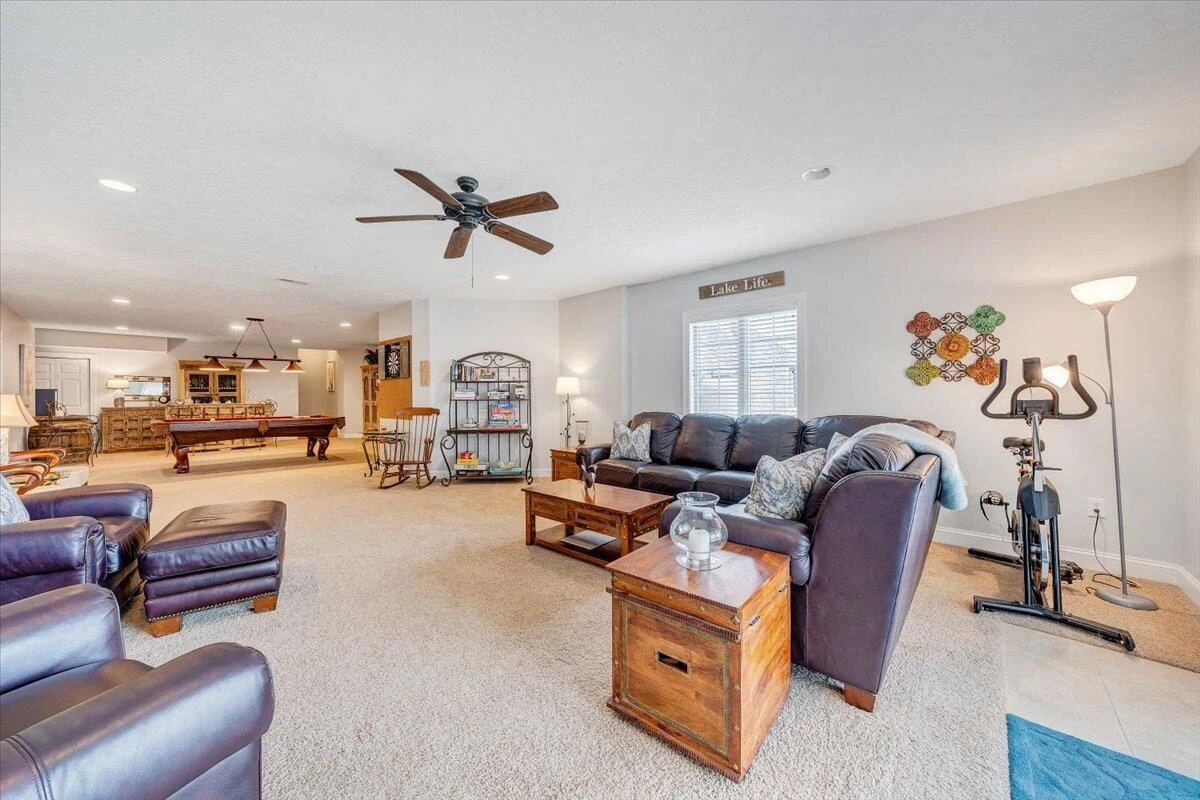 1067 Margarita CT - Photo 42