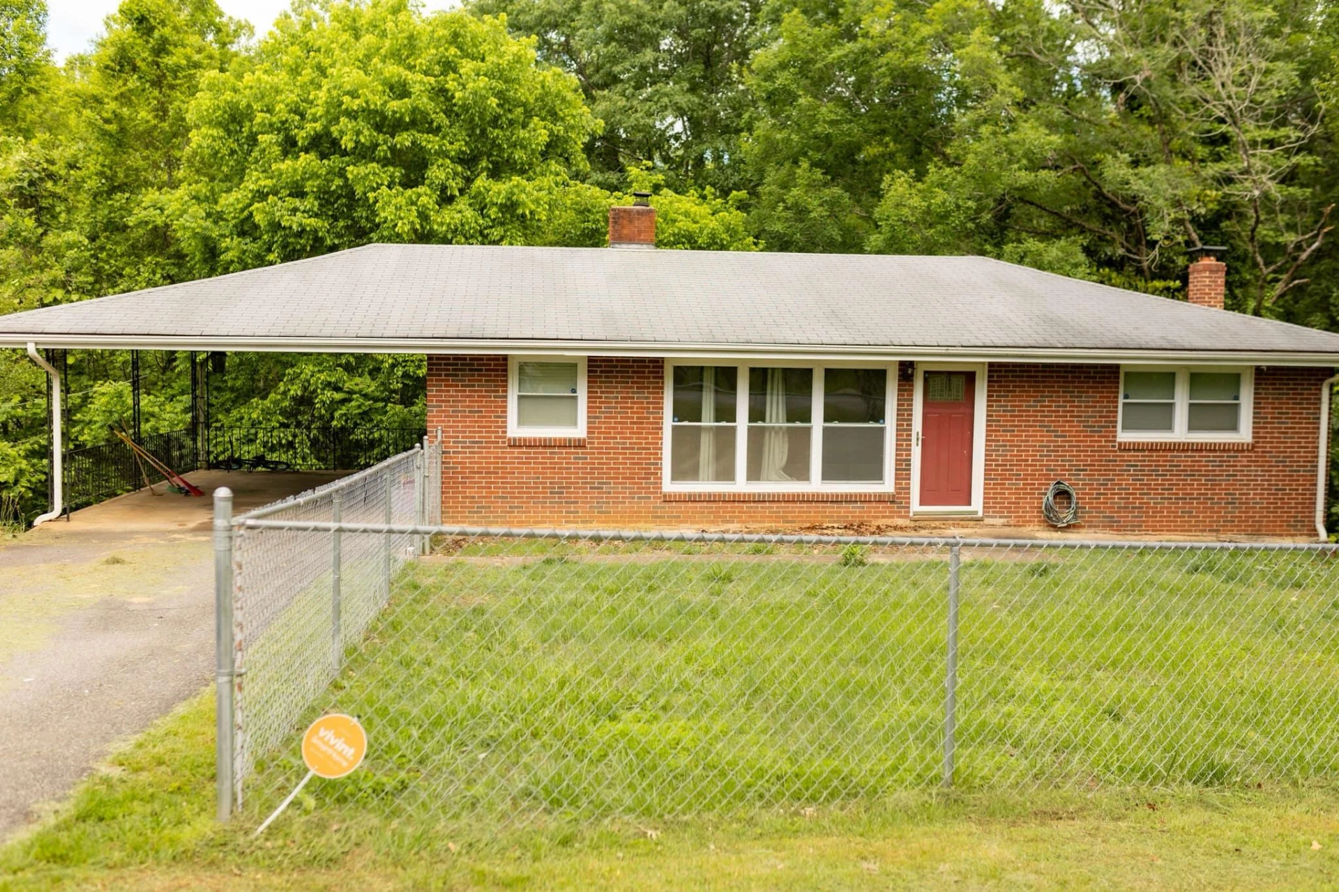 212 Woodland RD