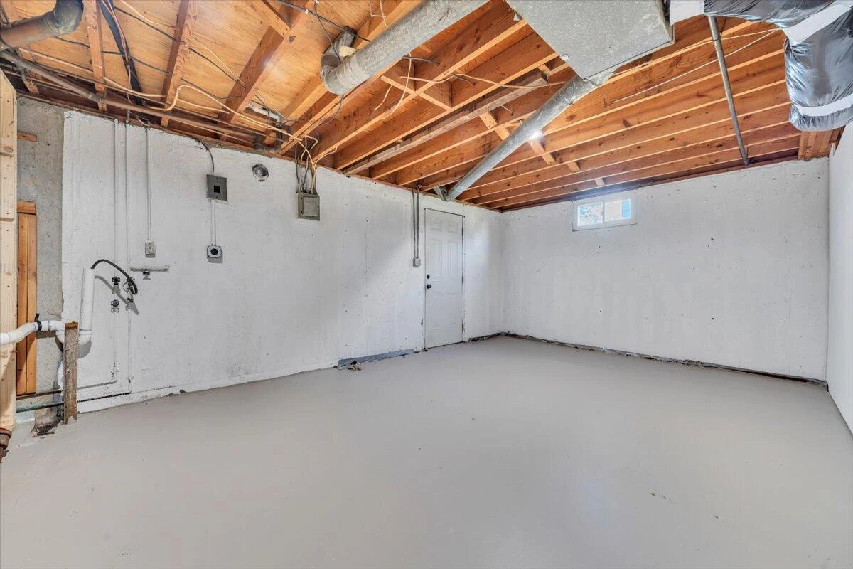 3734 Long Meadow AVE - Photo 33