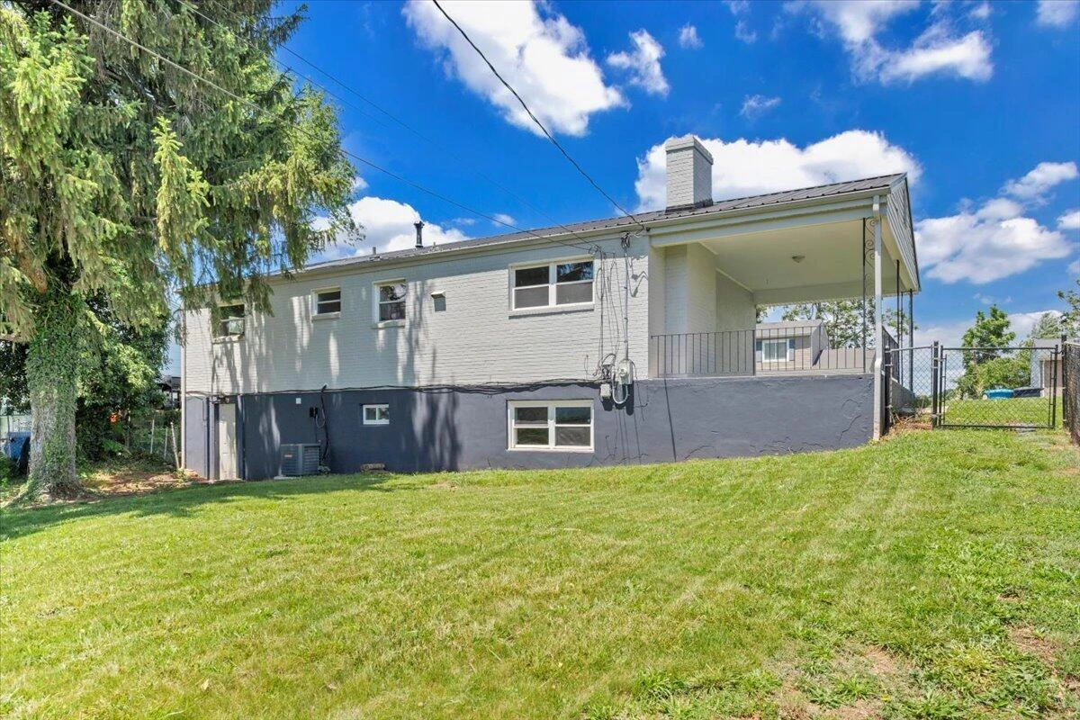 3734 Long Meadow AVE - Photo 39