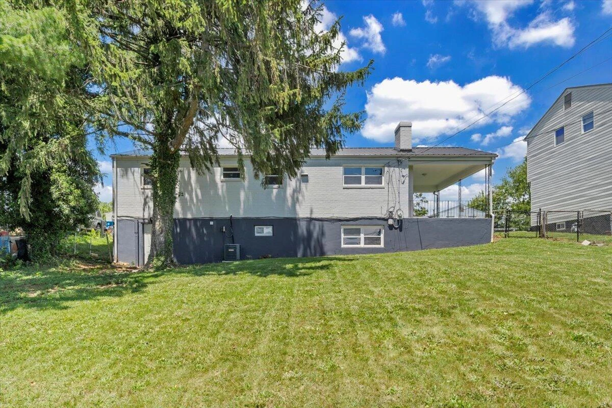 3734 Long Meadow AVE - Photo 41
