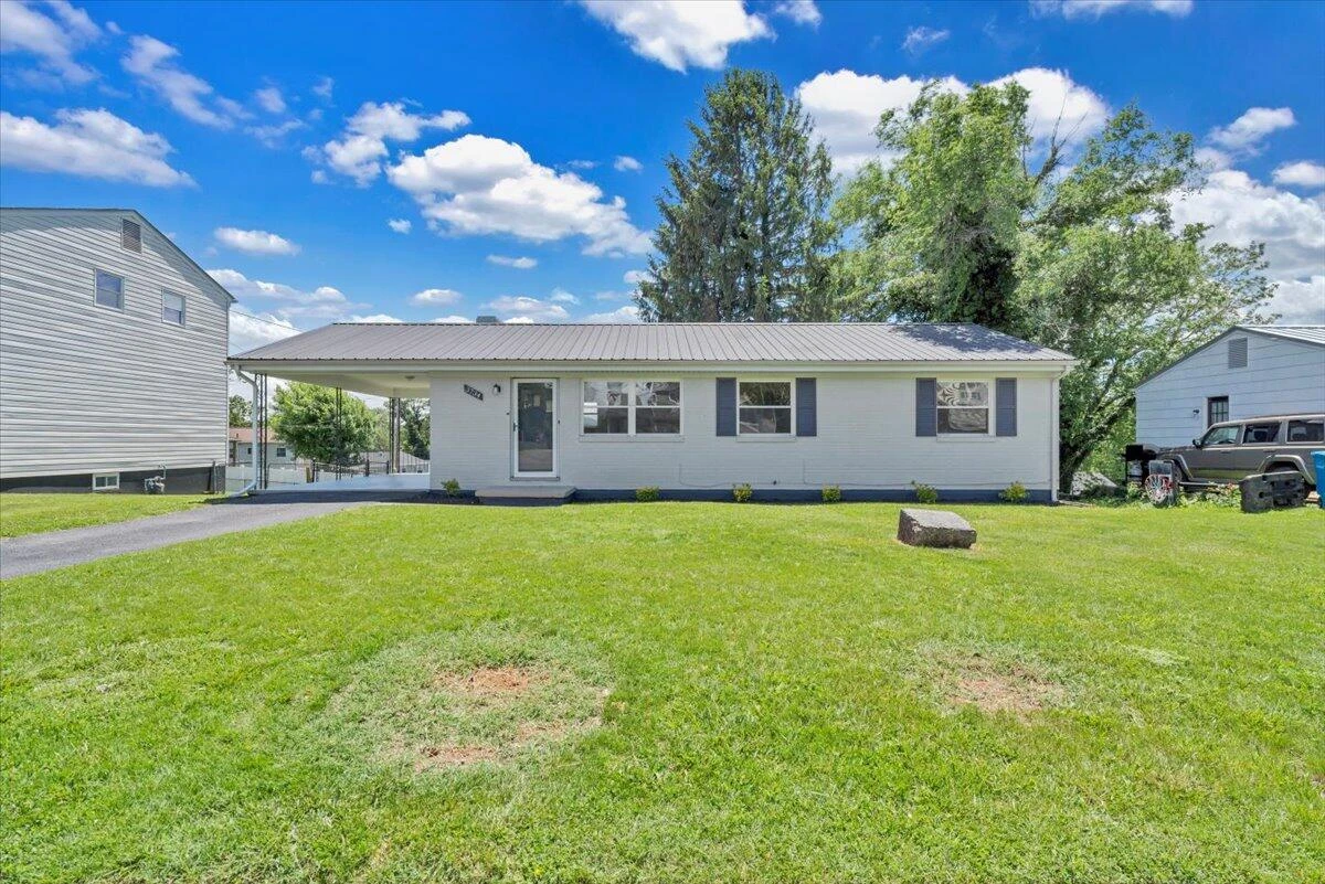 3734 Long Meadow AVE - Photo 43