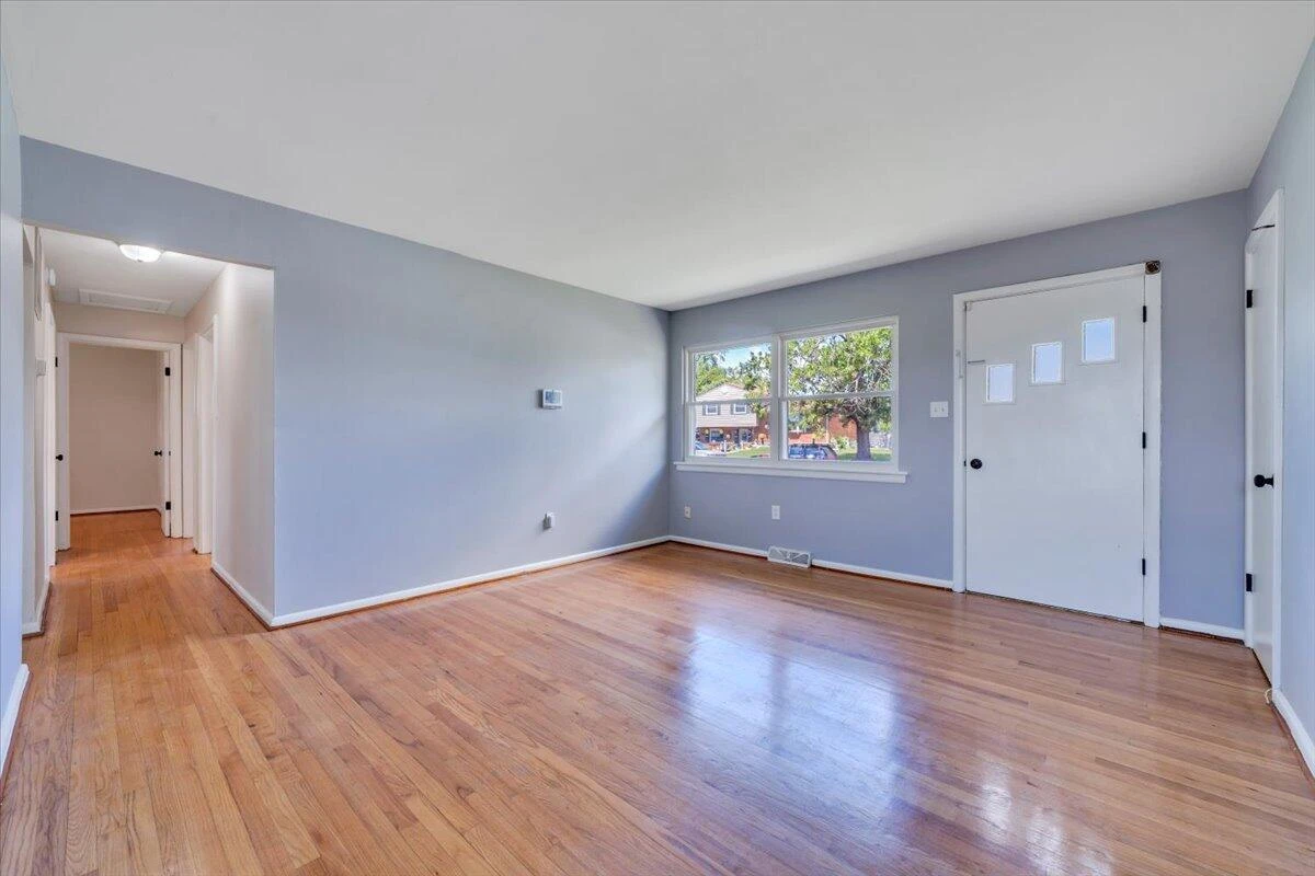 3734 Long Meadow AVE - Photo 9