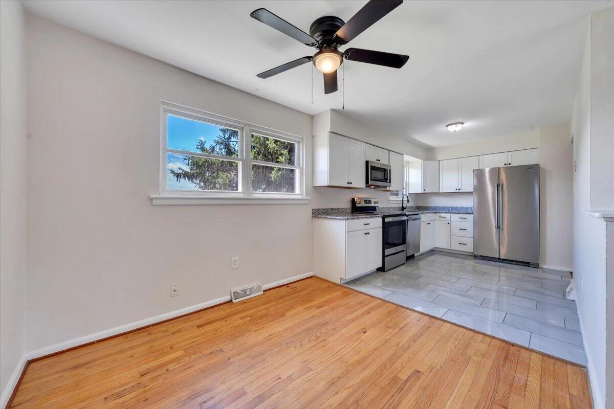 3734 Long Meadow AVE - Photo 10