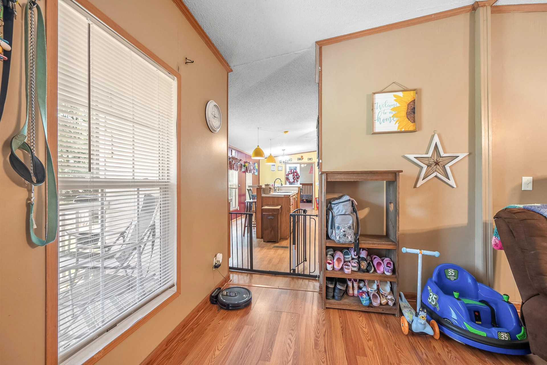 1145 Shady Rest LN - Photo 10