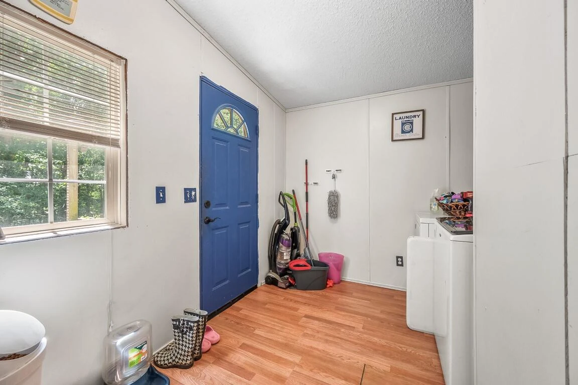 1145 Shady Rest LN - Photo 26