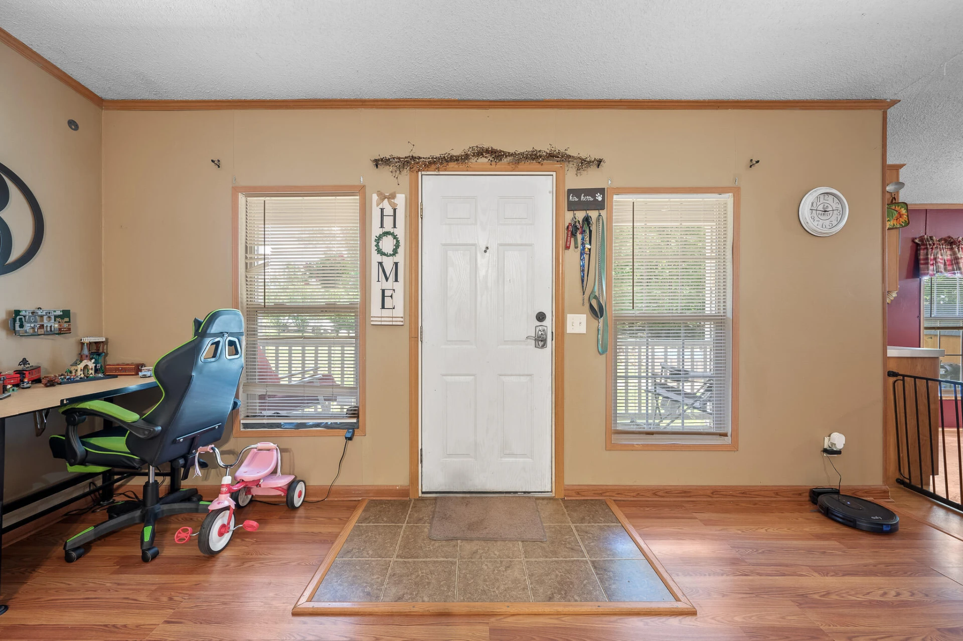 1145 Shady Rest LN - Photo 5