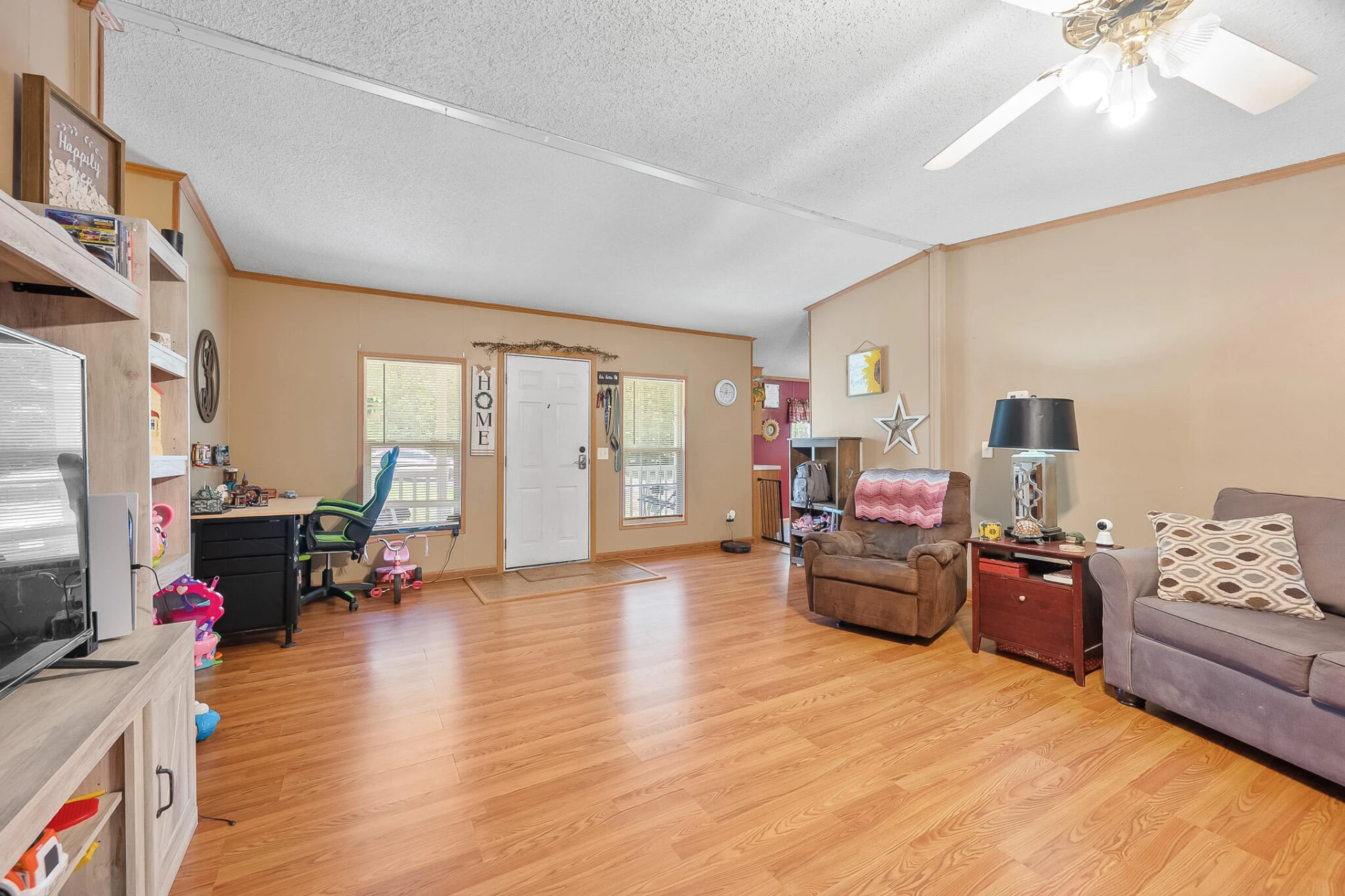 1145 Shady Rest LN - Photo 8