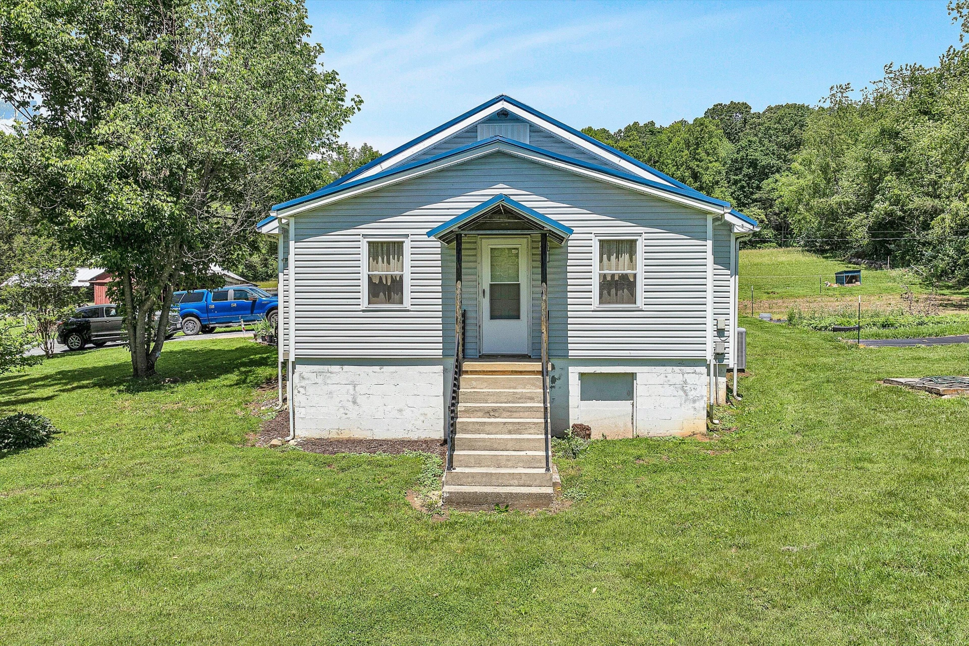 723 White Church RD - Photo 3