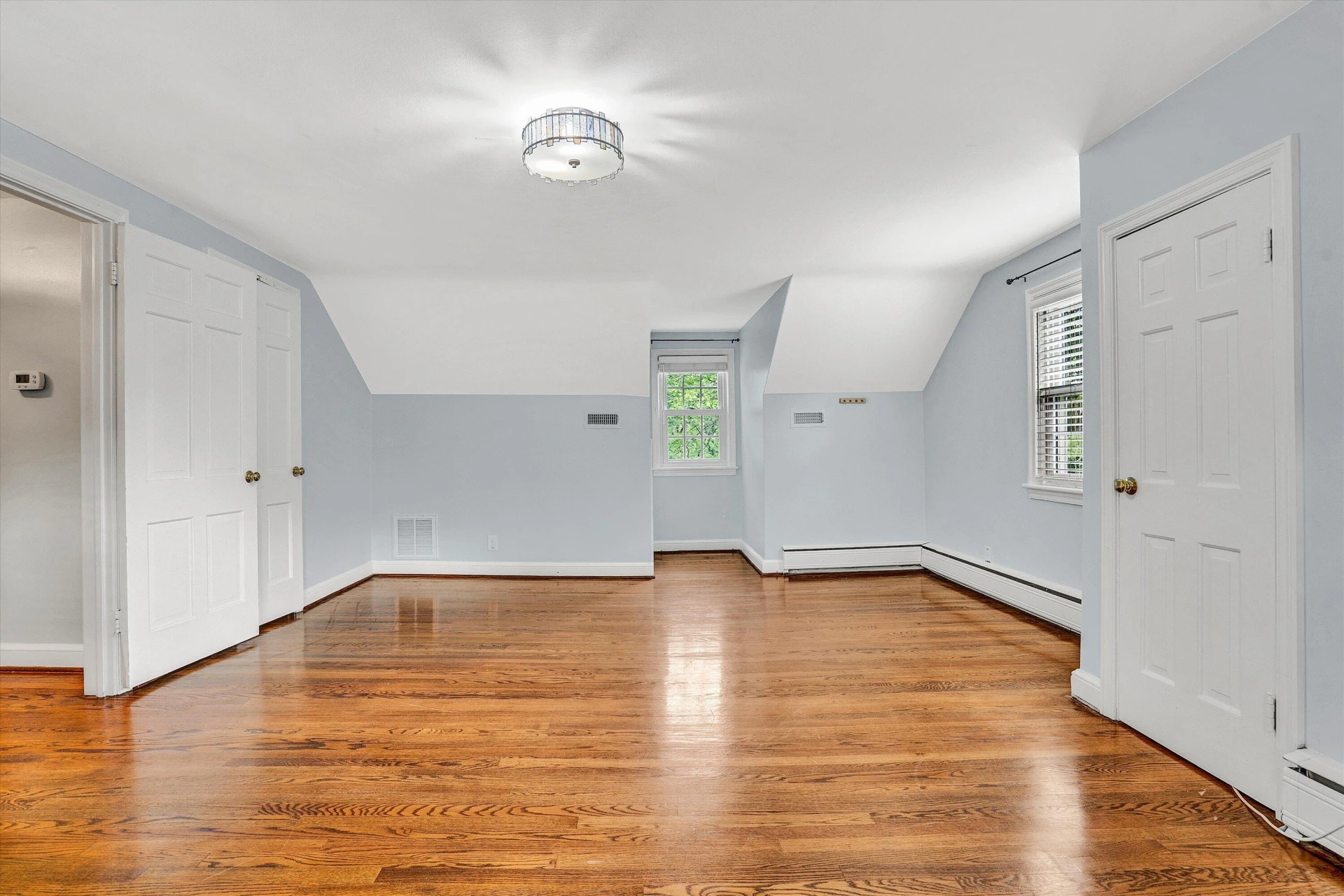 2848 Longview AVE - Photo 21