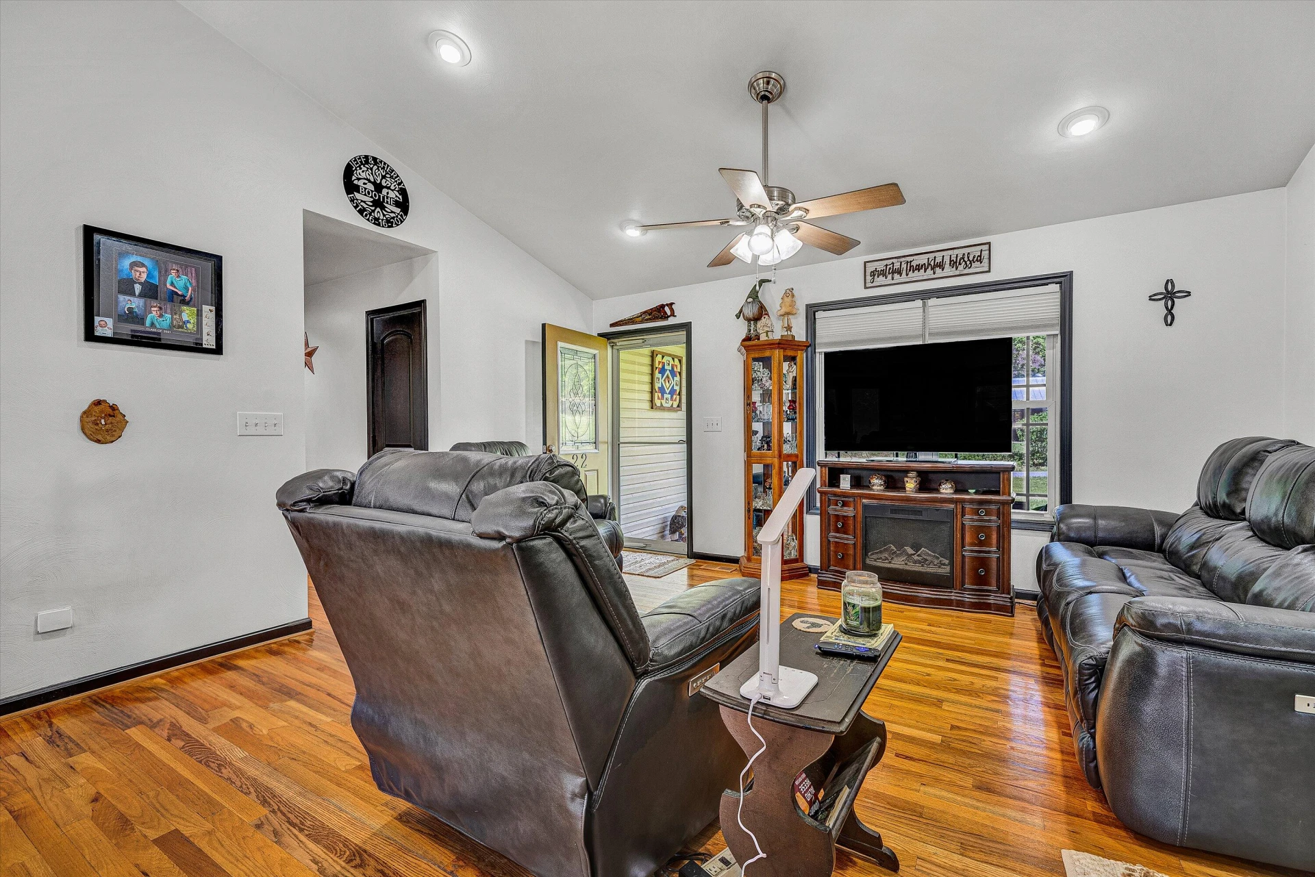 22 Spring Branch LN - Photo 5