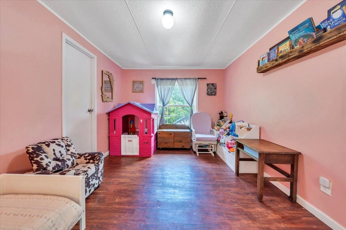 4362 Stewartsville RD - Photo 25