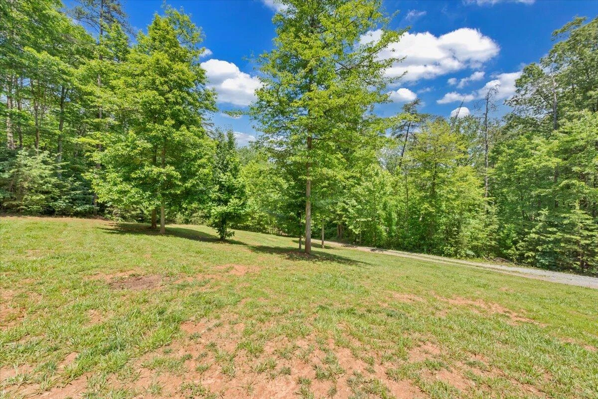 4362 Stewartsville RD - Photo 35