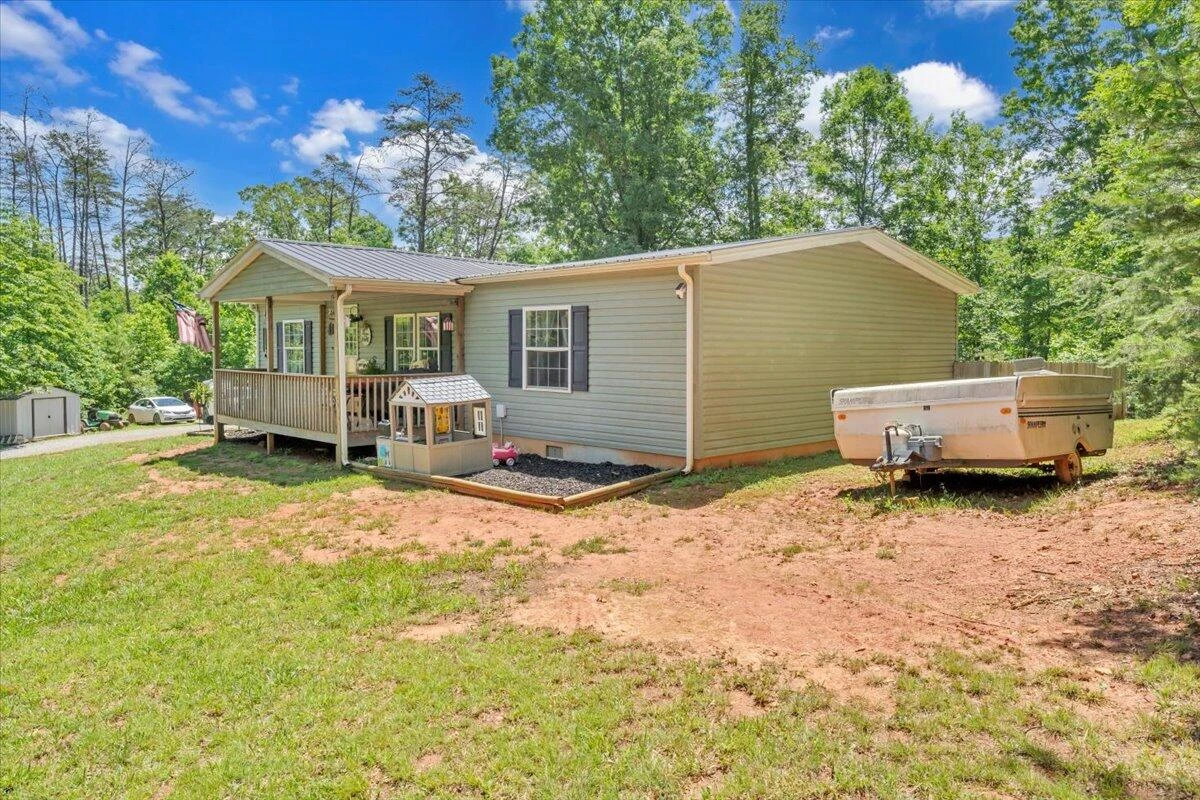 4362 Stewartsville RD - Photo 37