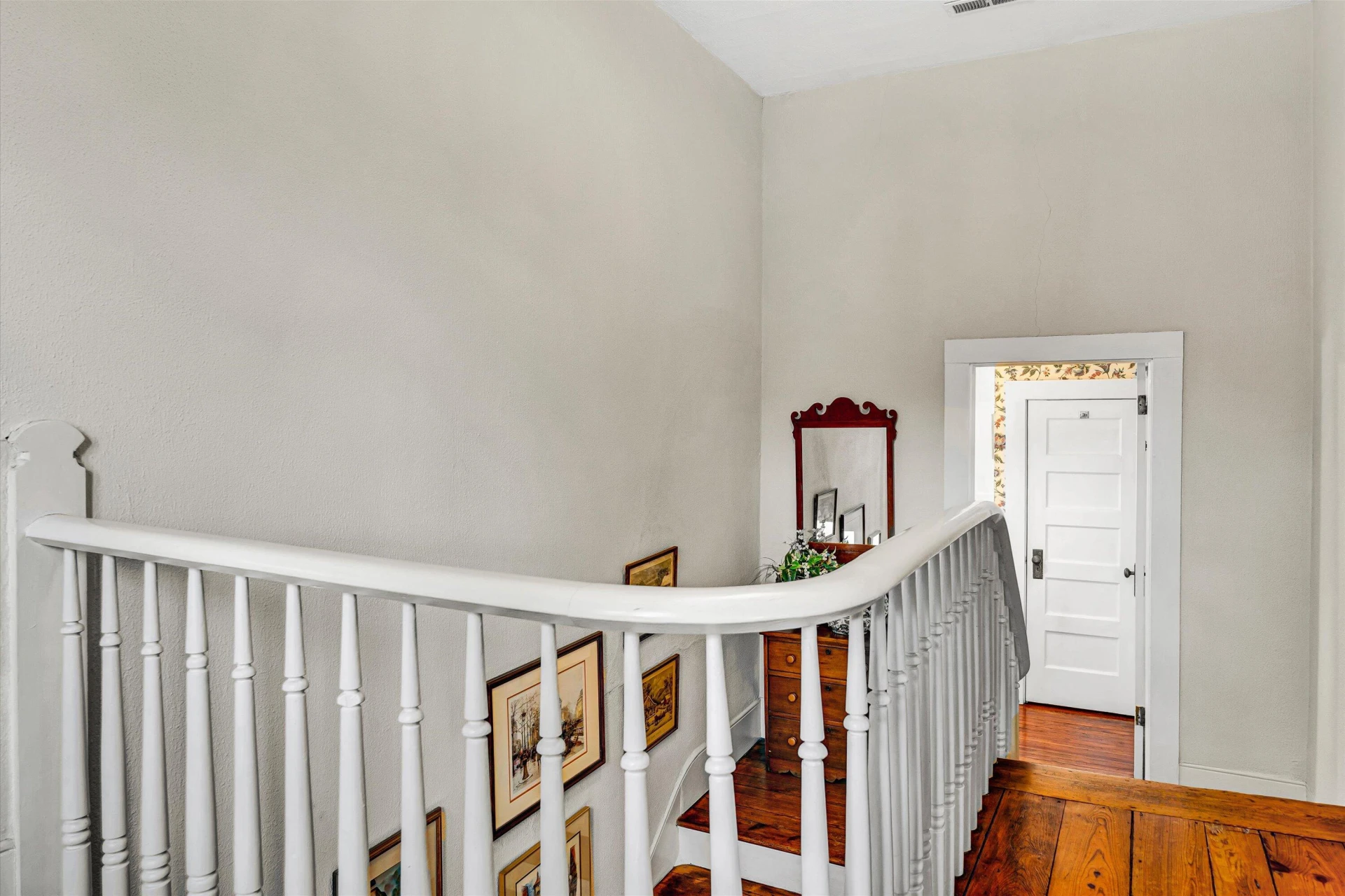 220 Broad ST - Photo 23